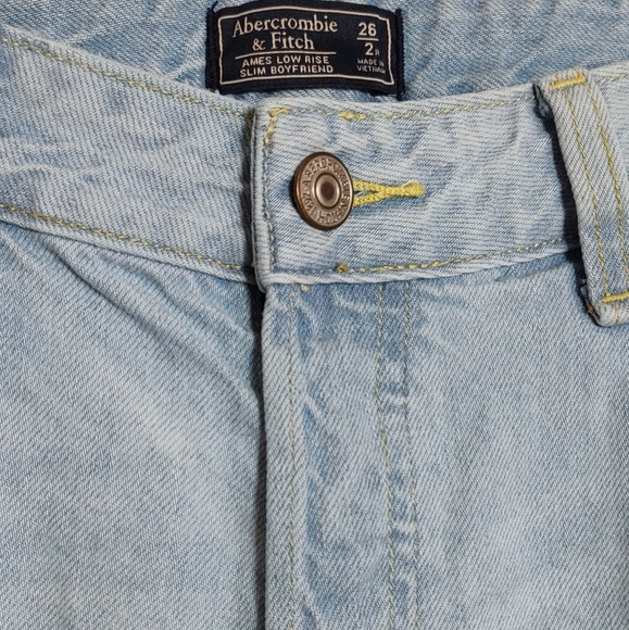 Abercrombie Ames Low Rise Slim Boyfriend Light Blue Distressed Jeans - Picture 3 of 8